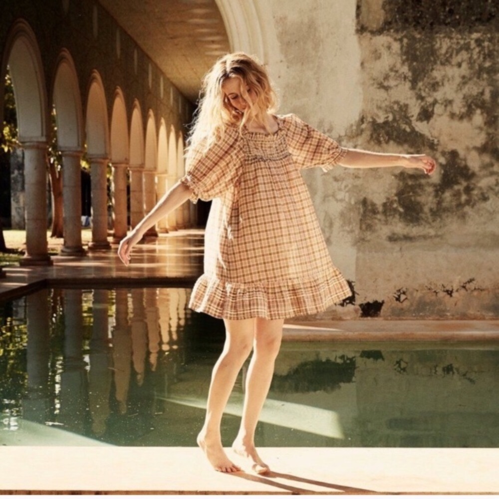 Doen Cadiz Dress - size small